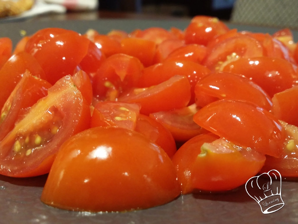 Coupez les tomates