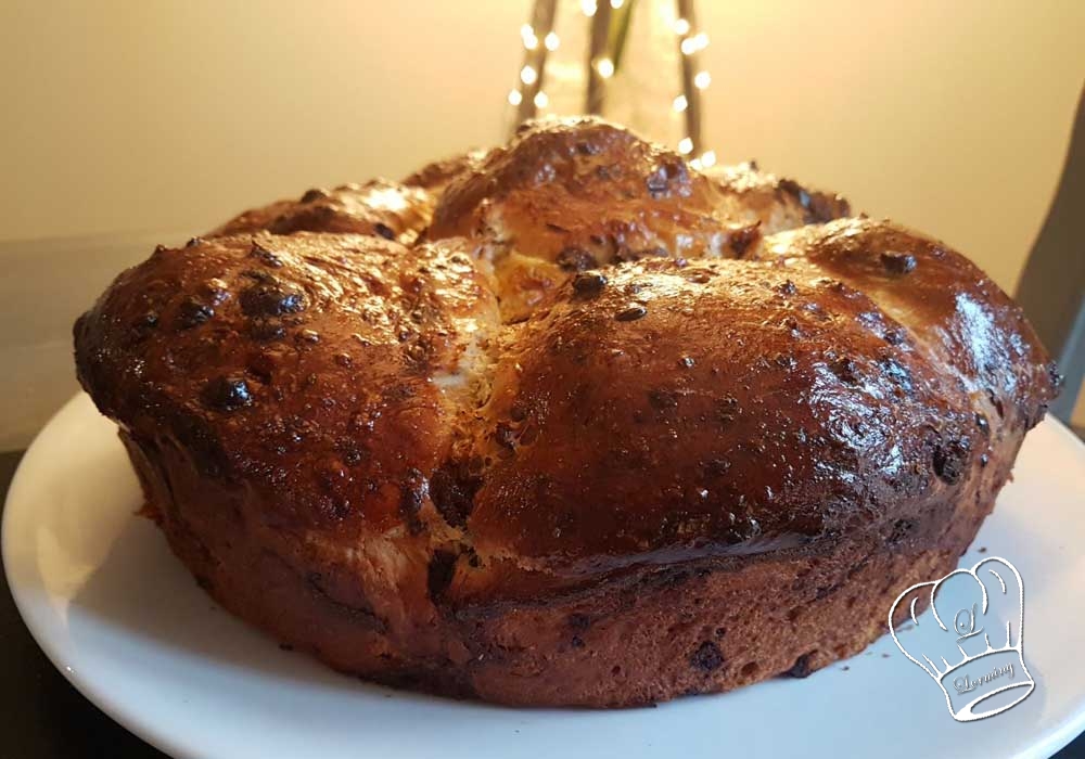 Délicieuse brioche tressée aux pépites de chocolat