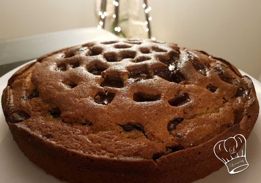 Gâteau nature aux carreaux de chocolat