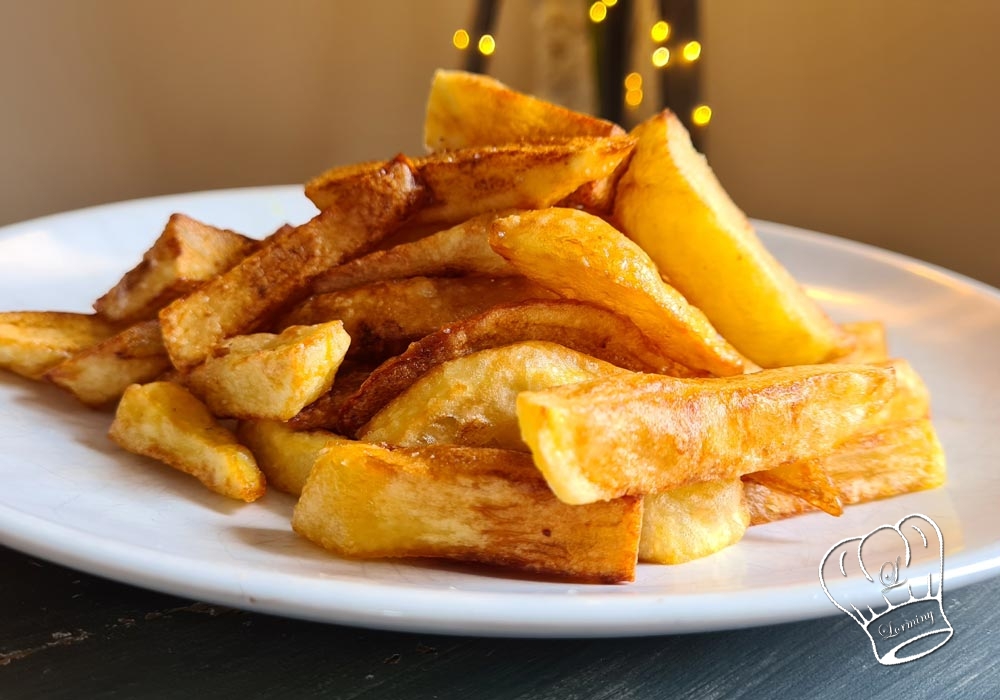 Comment faire de bonnes frites bien croustillantes ?