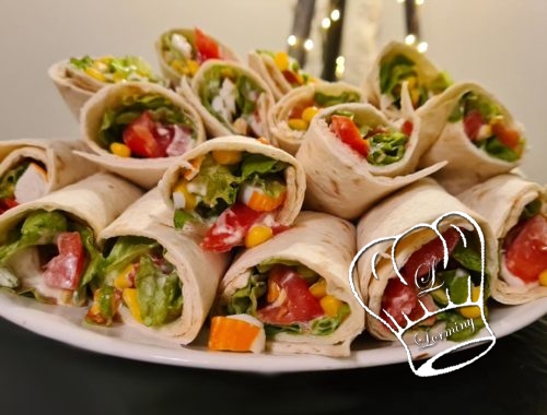 Wraps au surimis salade tomates et mayonnaise