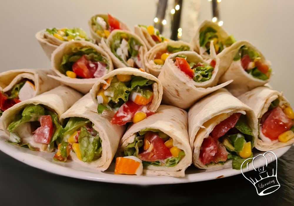 Wraps au surimis salade tomates et mayonnaise