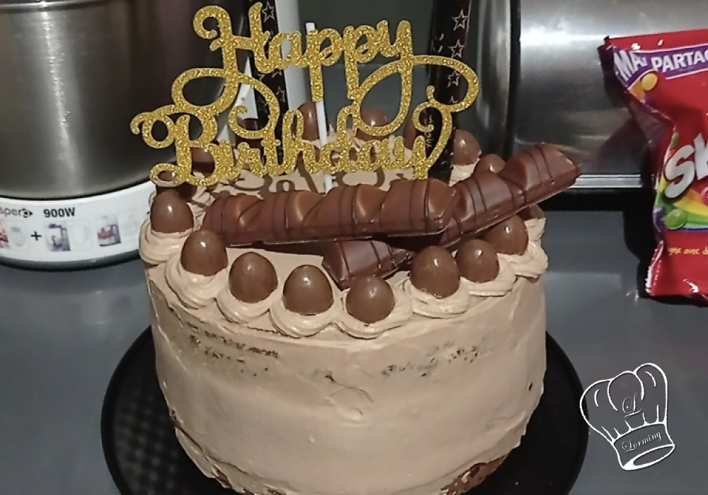 Layer cake kinder bueno