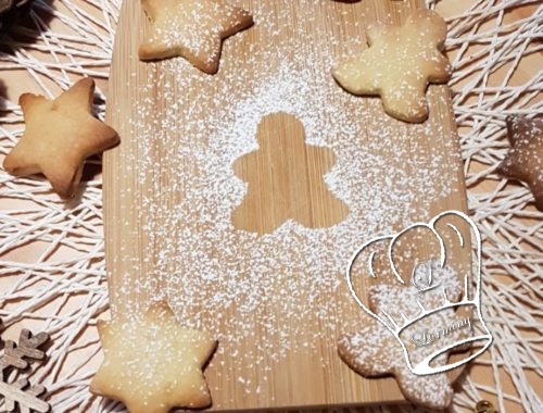 Sables de noel au miel et a la cannelle