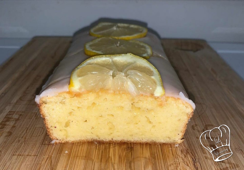 Gateau au citron super moelleux et glacage au citron