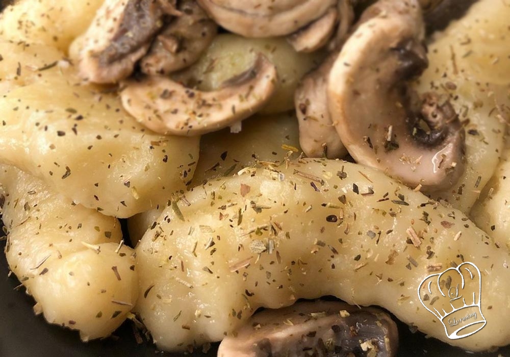 Gnocchi a la sauce creme champignons