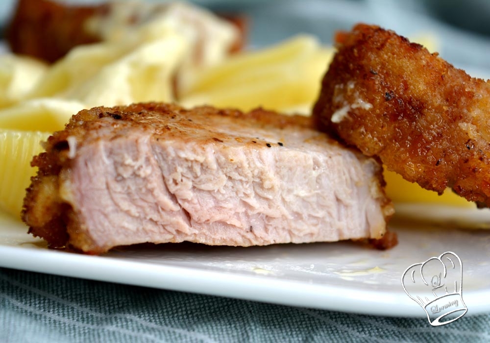 Medaillons de viande de porc pane a la chapelure et pate au parmigiano reggiano