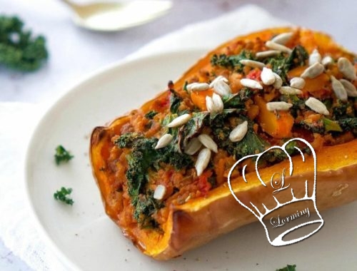 Butternut farcie au hache vegetal et chou kale