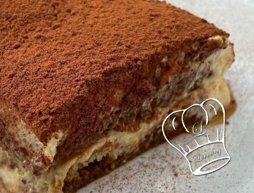 Tiramisu a l italienne au cafe et biscuit cuillere