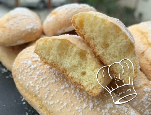 Biscuits a la cuillere maison au sucre glace