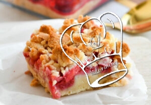 Carrés aux fraises façon crumble végétalien