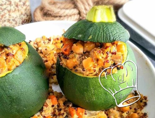 Courgettes farcies au quinoa pois chiches et carottes