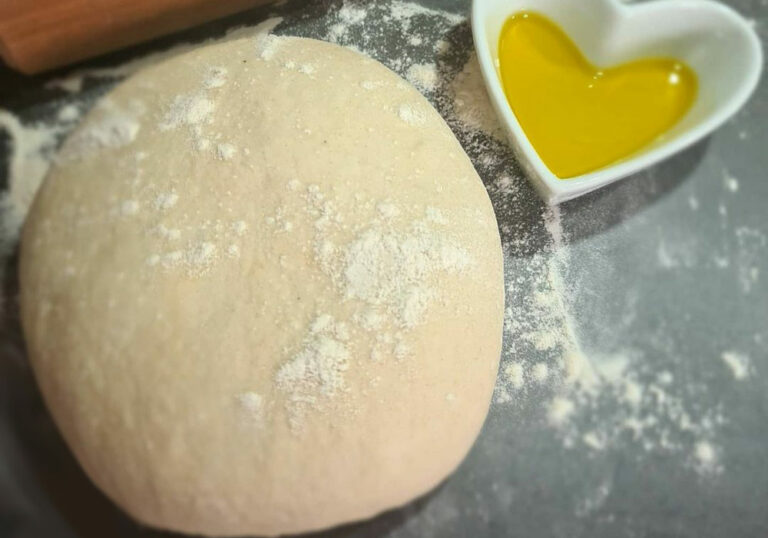 Recette : Comment faire une pâte à pizza ? - Lorminy