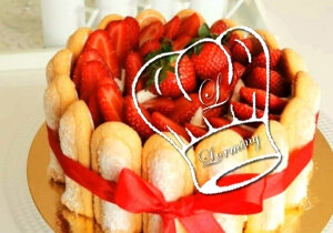 Charlotte aux fraises facile et rapide