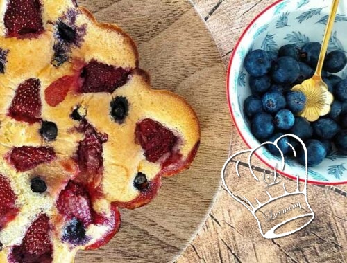 Clafoutis au lait de coco et fruits rouges