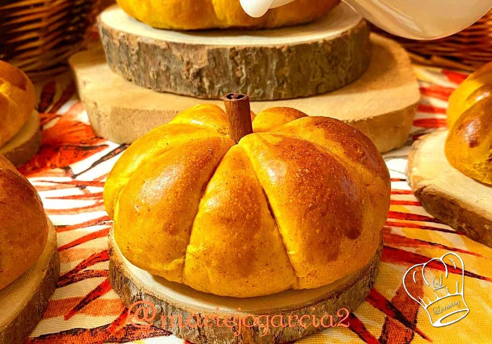 Brioches en forme de citrouilles a la cannelle