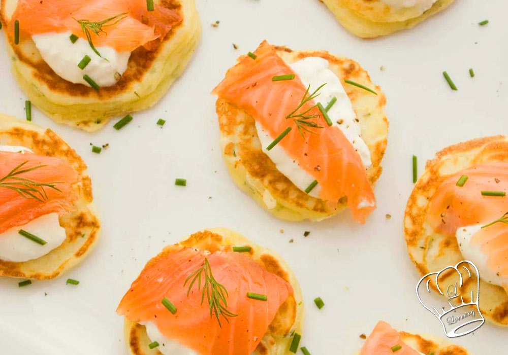 Blinis au saumon fume sauce ciboulette