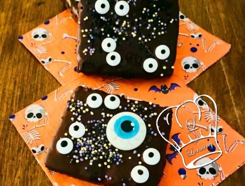 Brownie avec des yeux pour halloween