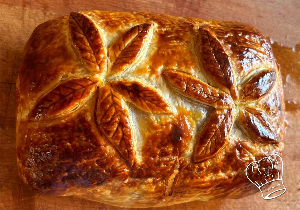 Boeuf en croute feuillete a la sauce champignon moutarde