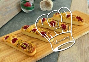 Financiers aux framboises et aux pistaches