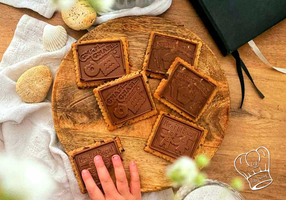 Biscuits petits ecoliers au chocolat maison