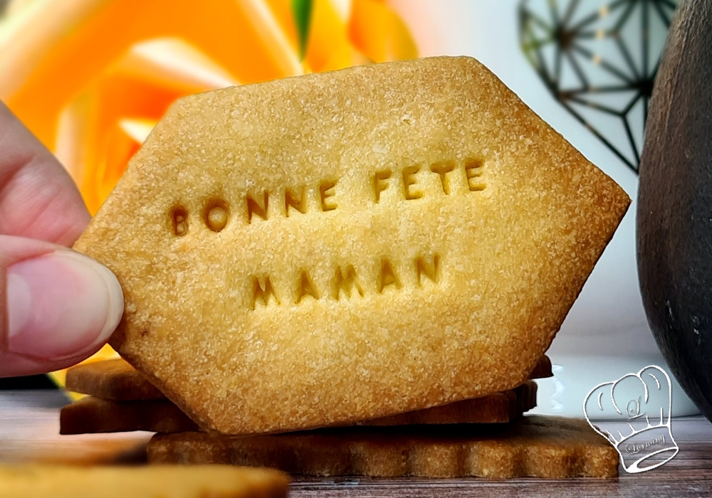 Biscuits personnalises pour la fete des meres