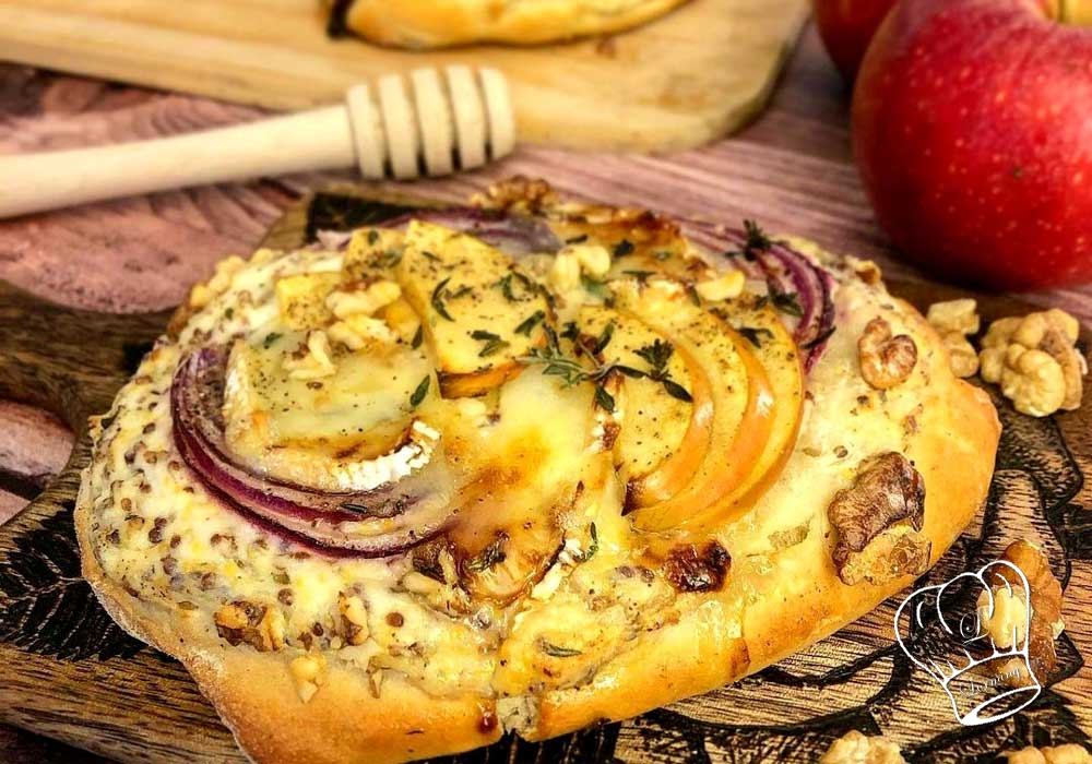 Fougasse pomme chevre miel