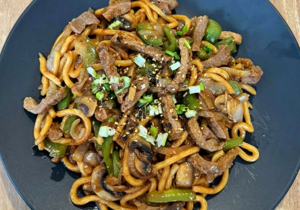 Udon sauté aux bœufs